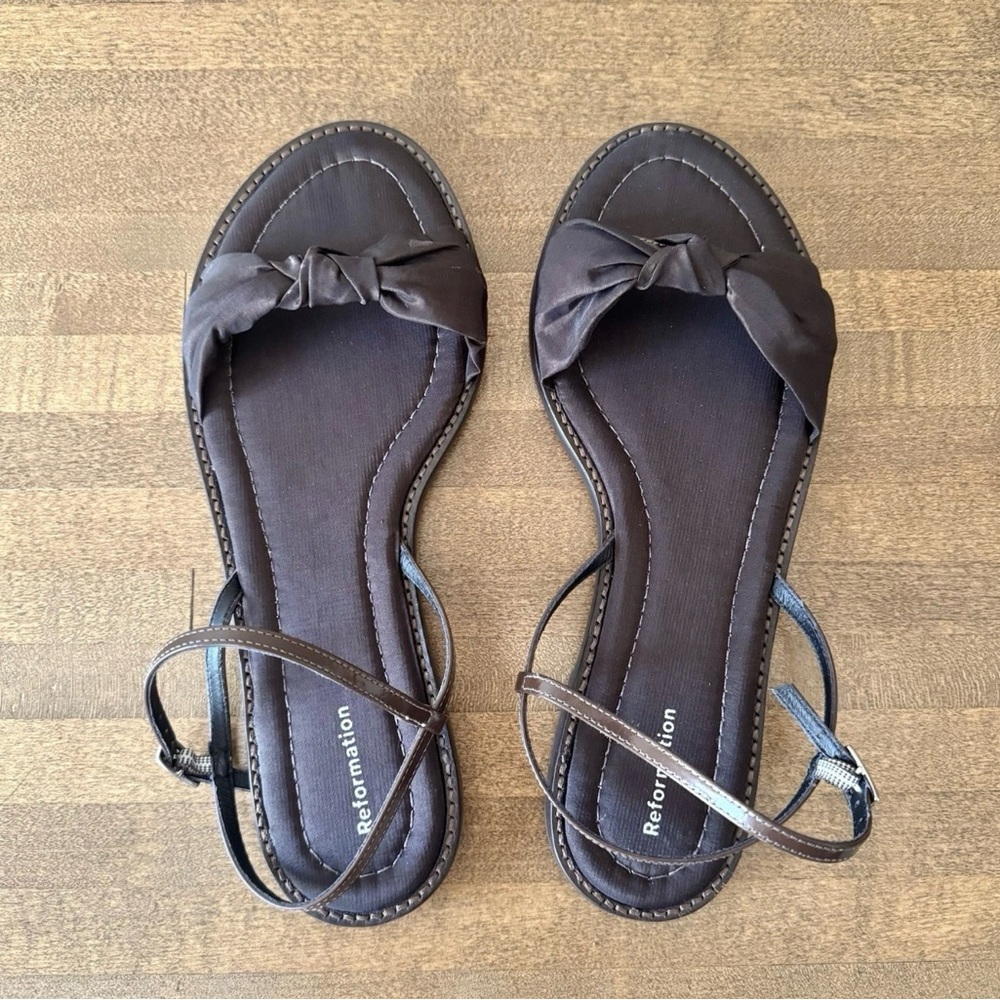 Reformation Brown Bow Sandals - Size 8.5